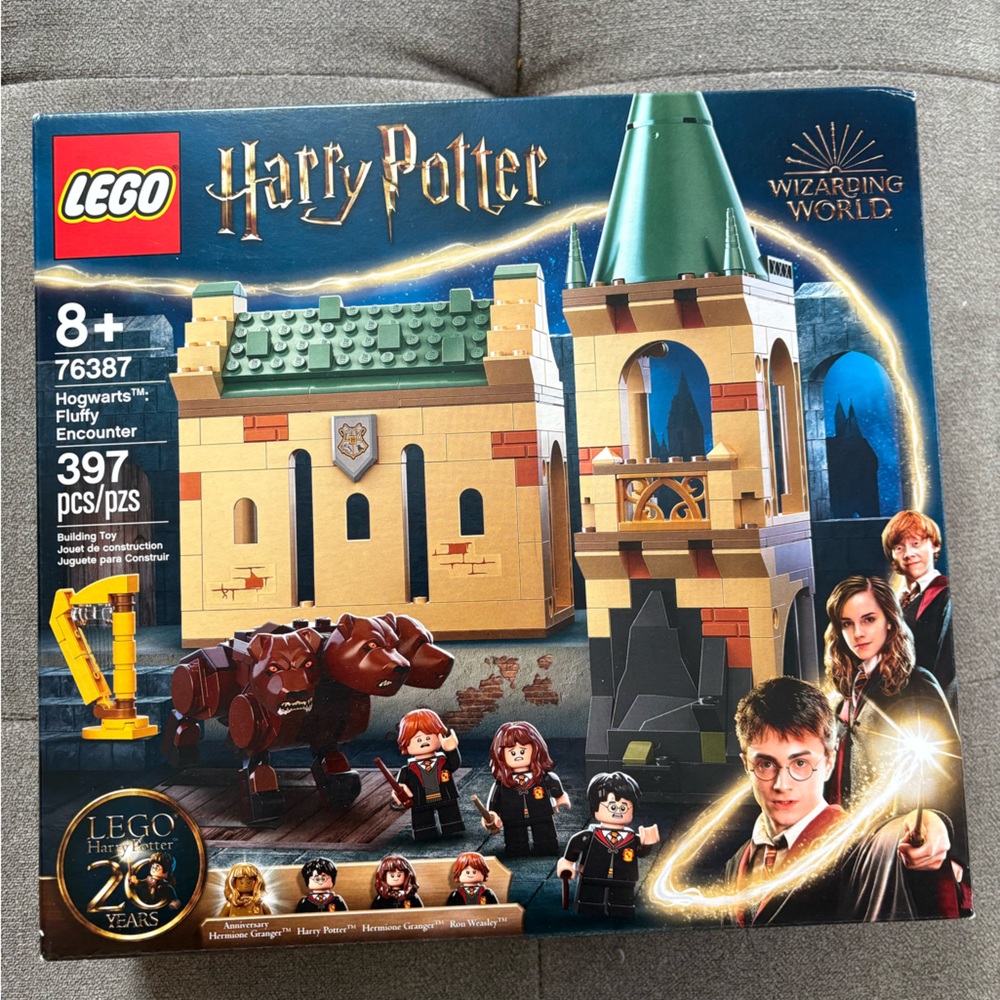 LEGO Harry Potter Hogwarts Tower Set with Characters